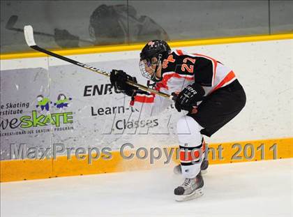 Thumbnail 1 in Newtown vs. Watertown/Pomperaug (SWC Semifinal) photogallery.