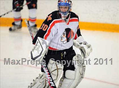 Thumbnail 2 in Newtown vs. Watertown/Pomperaug (SWC Semifinal) photogallery.