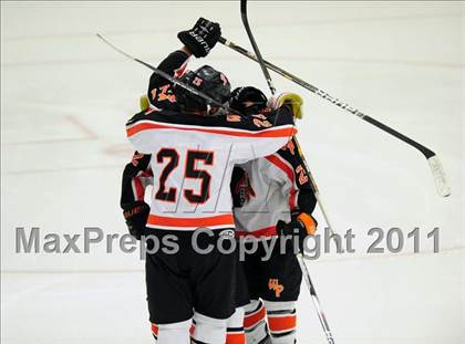 Thumbnail 1 in Newtown vs. Watertown/Pomperaug (SWC Semifinal) photogallery.