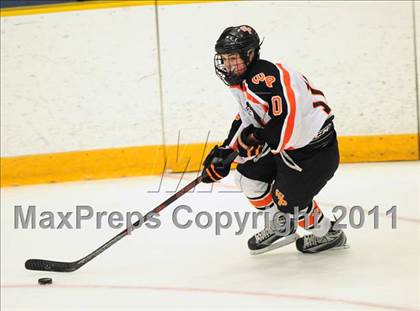 Thumbnail 2 in Newtown vs. Watertown/Pomperaug (SWC Semifinal) photogallery.