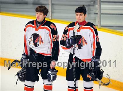 Thumbnail 1 in Newtown vs. Watertown/Pomperaug (SWC Semifinal) photogallery.