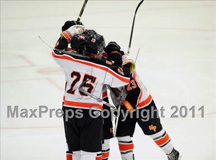 Thumbnail 3 in Newtown vs. Watertown/Pomperaug (SWC Semifinal) photogallery.