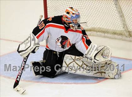 Thumbnail 2 in Newtown vs. Watertown/Pomperaug (SWC Semifinal) photogallery.