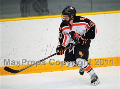 Thumbnail 2 in Newtown vs. Watertown/Pomperaug (SWC Semifinal) photogallery.