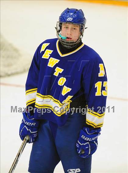 Thumbnail 1 in Newtown vs. Watertown/Pomperaug (SWC Semifinal) photogallery.