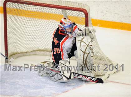 Thumbnail 3 in Newtown vs. Watertown/Pomperaug (SWC Semifinal) photogallery.