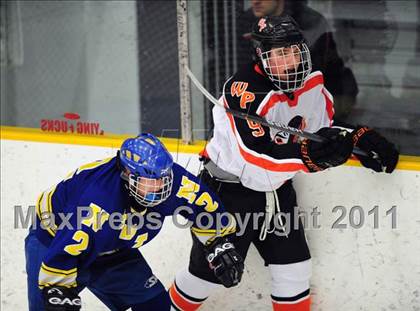 Thumbnail 3 in Newtown vs. Watertown/Pomperaug (SWC Semifinal) photogallery.