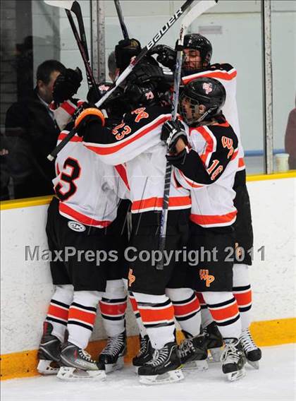 Thumbnail 3 in Newtown vs. Watertown/Pomperaug (SWC Semifinal) photogallery.