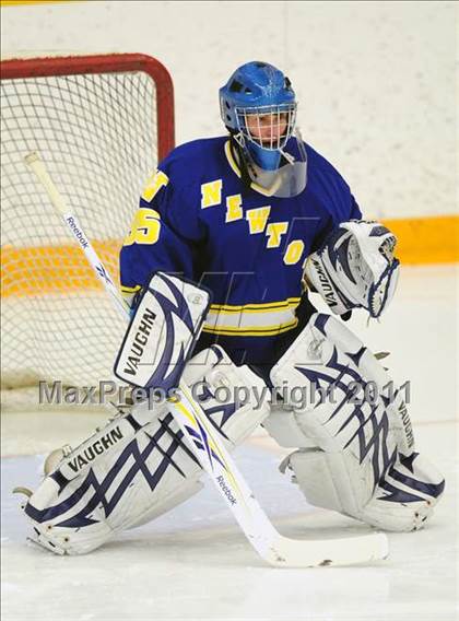 Thumbnail 3 in Newtown vs. Watertown/Pomperaug (SWC Semifinal) photogallery.