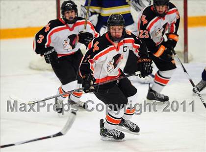 Thumbnail 3 in Newtown vs. Watertown/Pomperaug (SWC Semifinal) photogallery.
