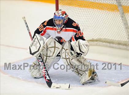 Thumbnail 2 in Newtown vs. Watertown/Pomperaug (SWC Semifinal) photogallery.