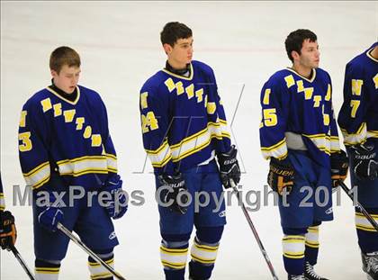 Thumbnail 1 in Newtown vs. Watertown/Pomperaug (SWC Semifinal) photogallery.