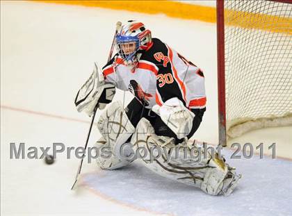Thumbnail 1 in Newtown vs. Watertown/Pomperaug (SWC Semifinal) photogallery.
