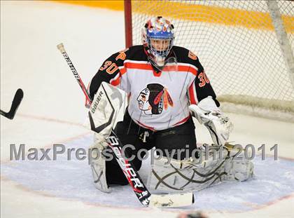 Thumbnail 2 in Newtown vs. Watertown/Pomperaug (SWC Semifinal) photogallery.
