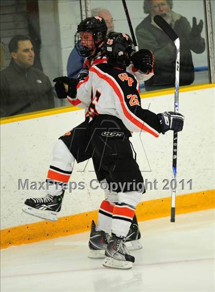 Thumbnail 1 in Newtown vs. Watertown/Pomperaug (SWC Semifinal) photogallery.