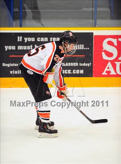 Thumbnail 3 in Newtown vs. Watertown/Pomperaug (SWC Semifinal) photogallery.