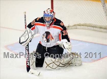 Thumbnail 1 in Newtown vs. Watertown/Pomperaug (SWC Semifinal) photogallery.