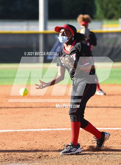 Thumbnail 3 in Phillip O. Berry @ Ardrey Kell photogallery.