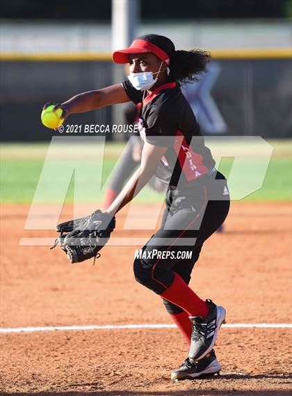 Thumbnail 1 in Phillip O. Berry @ Ardrey Kell photogallery.