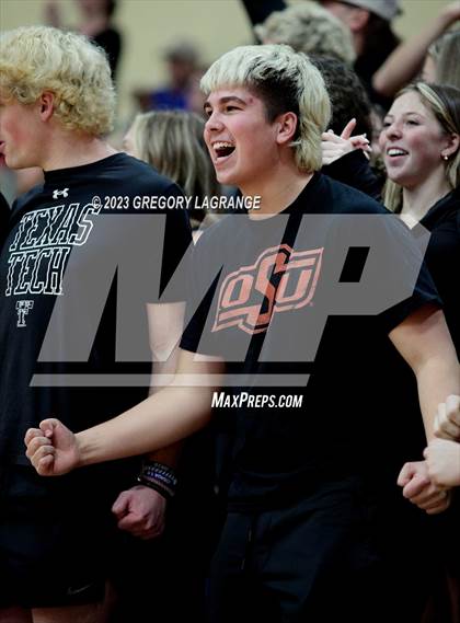 Thumbnail 2 in Byron Nelson vs Keller photogallery.
