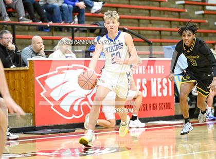 Thumbnail 3 in North White vs. Eastern photogallery.