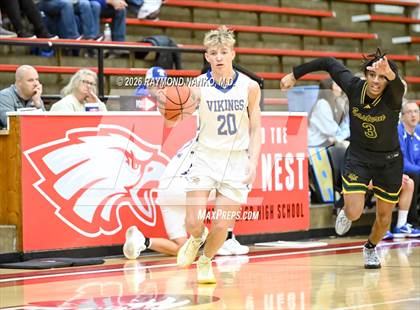 Thumbnail 1 in North White vs. Eastern photogallery.