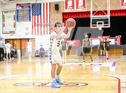 Thumbnail 1 in North White vs. Eastern photogallery.