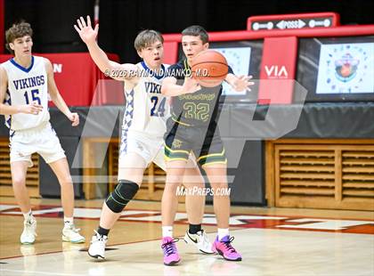 Thumbnail 1 in North White vs. Eastern photogallery.