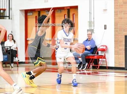 Thumbnail 2 in North White vs. Eastern photogallery.