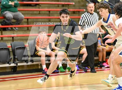 Thumbnail 3 in North White vs. Eastern photogallery.