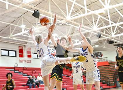 Thumbnail 1 in North White vs. Eastern photogallery.