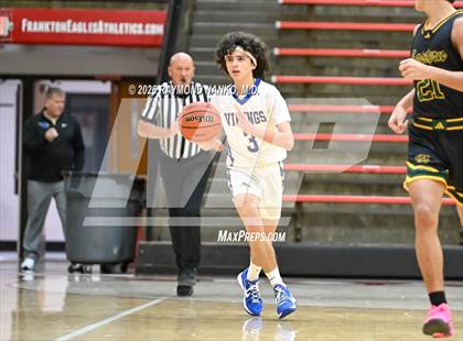 Thumbnail 1 in North White vs. Eastern photogallery.