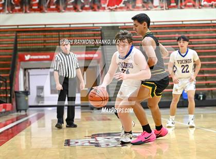 Thumbnail 2 in North White vs. Eastern photogallery.