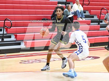 Thumbnail 1 in North White vs. Eastern photogallery.