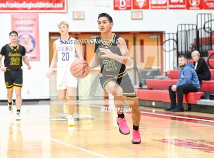 Thumbnail 3 in North White vs. Eastern photogallery.