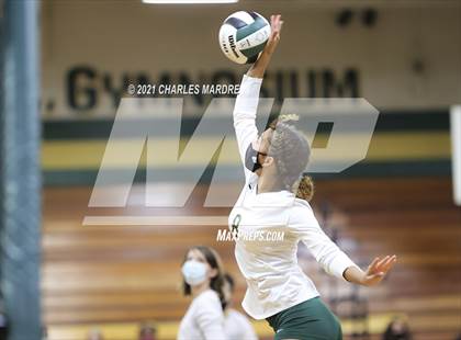 Thumbnail 3 in Pine Forest vs. Richmond photogallery.