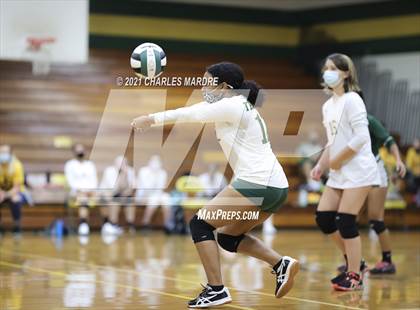 Thumbnail 1 in Pine Forest vs. Richmond photogallery.