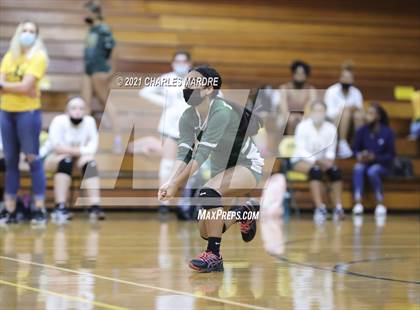 Thumbnail 2 in Pine Forest vs. Richmond photogallery.