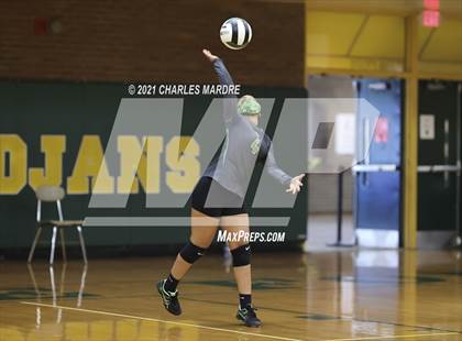 Thumbnail 1 in Pine Forest vs. Richmond photogallery.