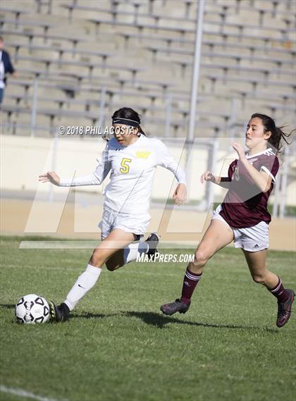 Thumbnail 2 in Wilson vs. Valor Academy (CIF LACS D5 Playoff) photogallery.