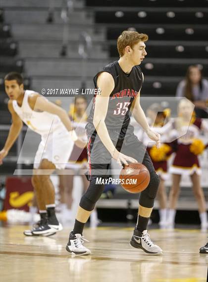 Thumbnail 1 in Holy Cross vs Cooper (Ninth Region) photogallery.