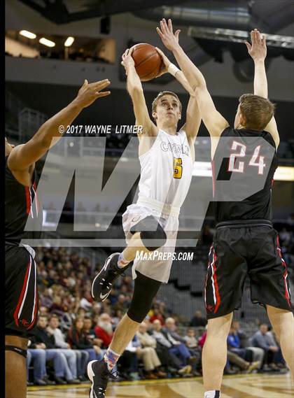 Thumbnail 1 in Holy Cross vs Cooper (Ninth Region) photogallery.