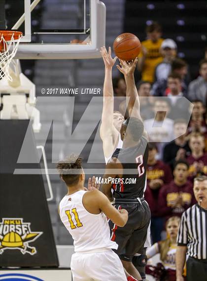 Thumbnail 1 in Holy Cross vs Cooper (Ninth Region) photogallery.