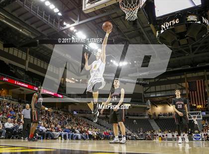 Thumbnail 3 in Holy Cross vs Cooper (Ninth Region) photogallery.