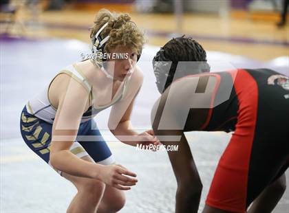 Thumbnail 2 in Buzz Fest Duals photogallery.