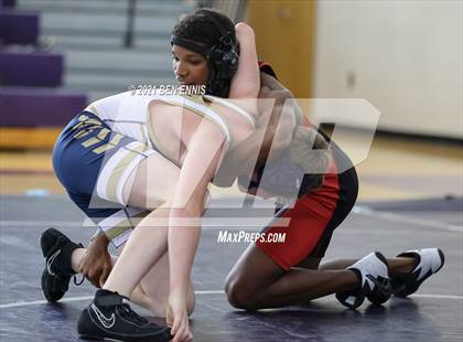 Thumbnail 2 in Buzz Fest Duals photogallery.