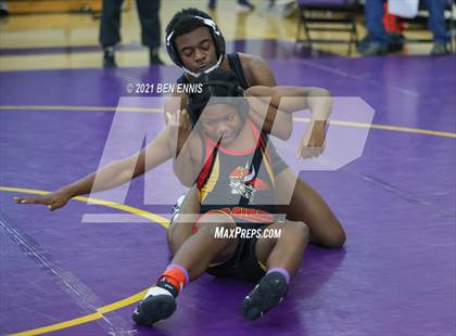 Thumbnail 3 in Buzz Fest Duals photogallery.