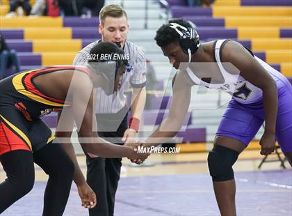 Thumbnail 3 in Buzz Fest Duals photogallery.