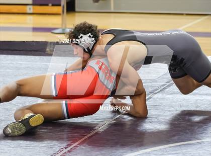 Thumbnail 3 in Buzz Fest Duals photogallery.