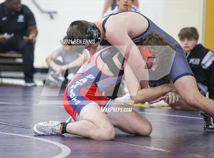 Thumbnail 3 in Buzz Fest Duals photogallery.